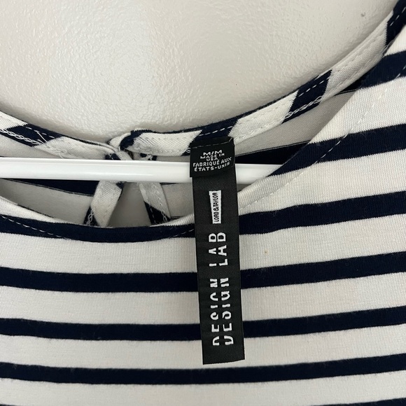 Design Lab size medium top - Picture 2 of 2